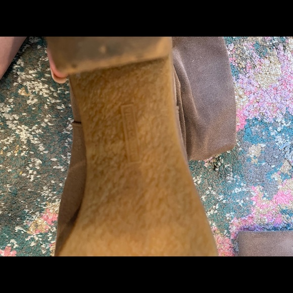 Vince Camuto Boots - Picture 6 of 8